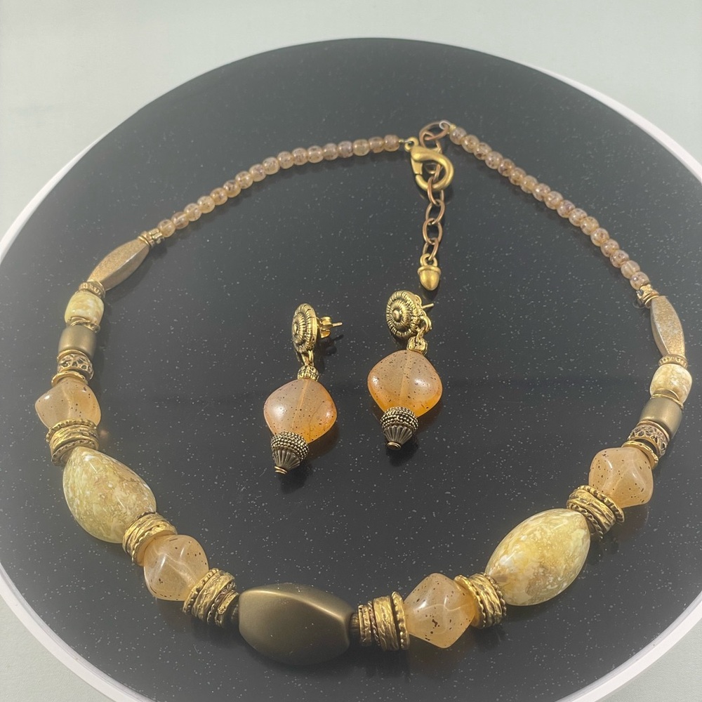 Elegant Gold and Brown Beaded Necklace and Earring Set